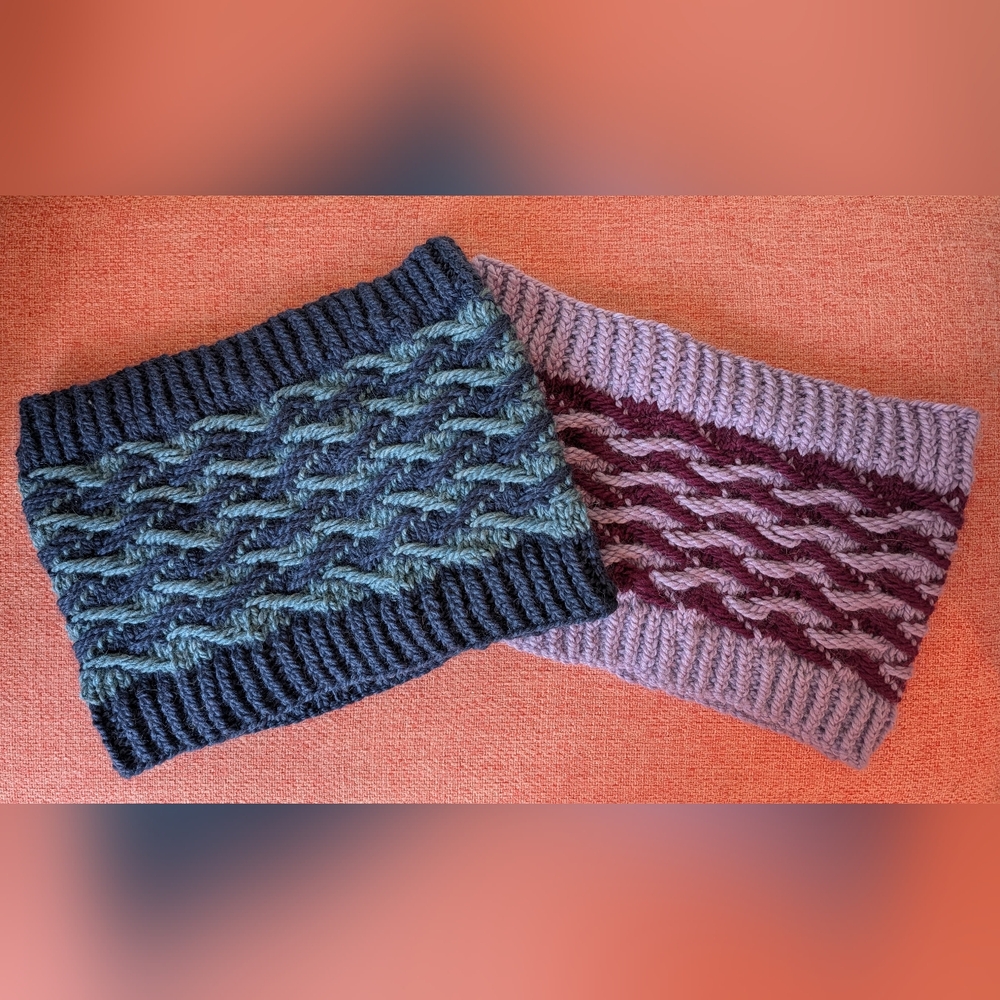 NWT Wavy Faux Cable Cowl – Handknit in Baby Alpaca / Merino / Silk Blend Yarn